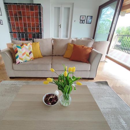 Dorka Villa ตีฮานี ภายนอก รูปภาพ